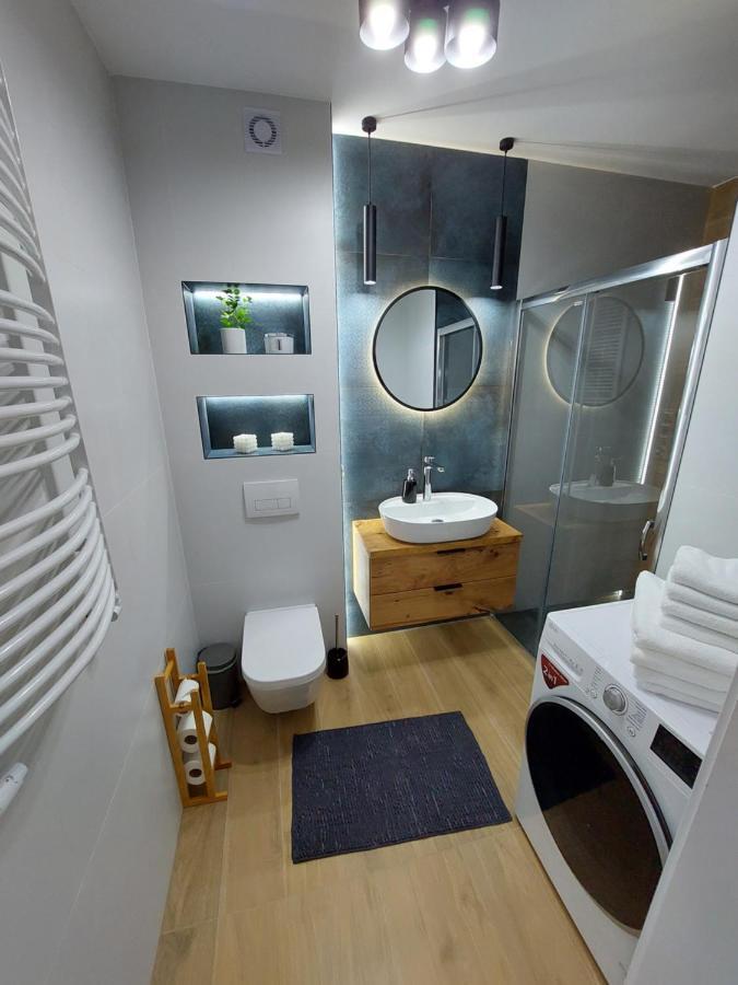 Miodowy Apartament Złotów Buitenkant foto